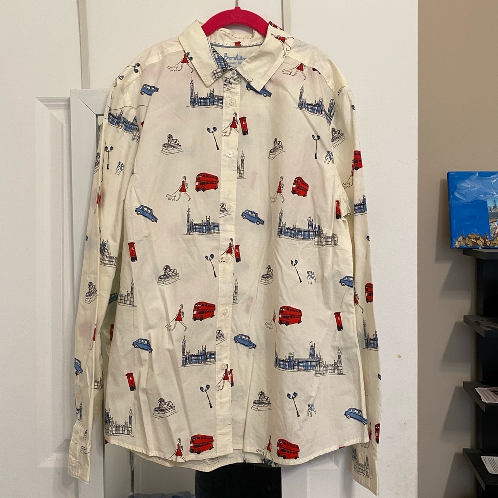 Boden classic shirt in London print new w/o tags